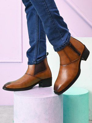 Roadster Chelsea Chain Boots Boots For Men(Tan , 10)