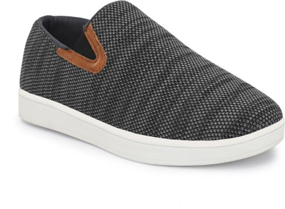 OFF LIMITS Slip On Sneakers For Men(Grey , 7)