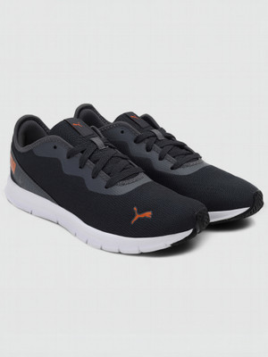 PUMA Hustle V2 IDP Sneakers For Men(Black , 11)