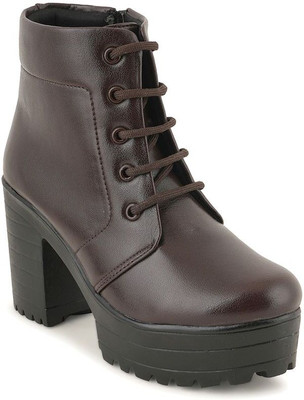 Roadster Boots For Women(Brown , 6)