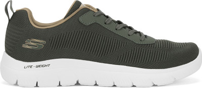 Skechers SUMMITS Sneakers For Men(Green , 8)