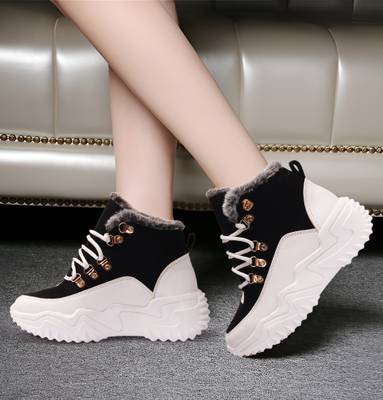 Long walk on sale shoes for girls