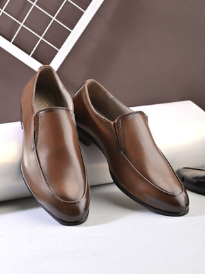 House of Pataudi Men tan solid formal office wear round toe comfortable slip on moccasins loafer Loafers For Men(Tan , 9)
