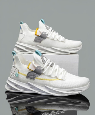 RapidBox Sneakers For Men(White , 9)