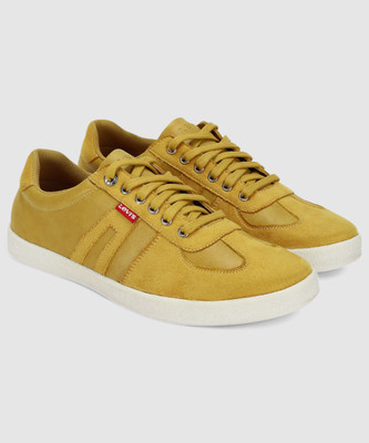 LEVI’S Men’s Yellow Sneakers Sneakers For Men  (Yellow , 9) For Rs. 798 @ 80 %