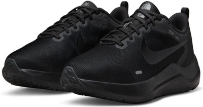 NIKE Downshifter 12 Running Shoes For Men(Black , 6.5)