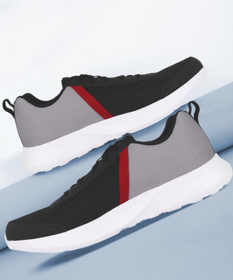 REEBOK Edge identity M Running Shoes For Men(Multicolor , 9)