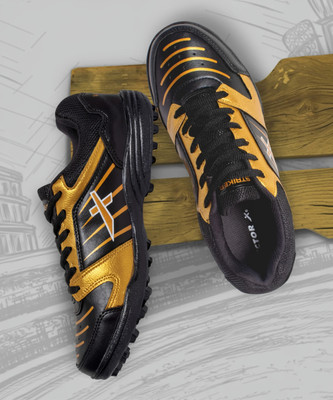 VECTOR X Striker Synthetic Leather Upper & Mesh | PVC & Rubber Sole Allrounder Cricket Shoes For Men(Black , 7)
