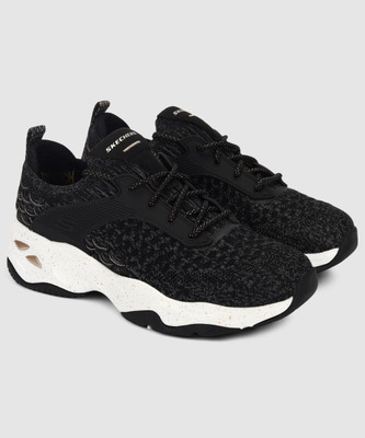 Skechers D'LITES 4.0-TRUE GLO Sneakers For Women(Black , 2)