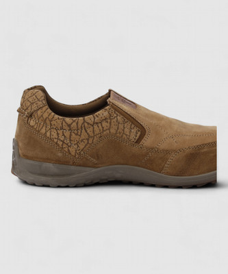 WOODLAND Casuals For Men(Camel , 8)