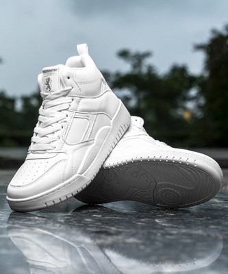 RED TAPE Sneakers For Women(White , 7)