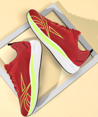 REEBOK Splasher Go Casuals For Men(Red , 7)