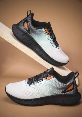 Abros FRANKEL Running Shoes For Men(Off White , 7)