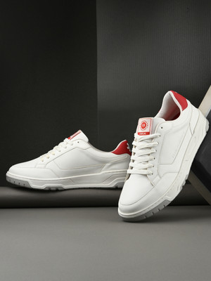 HRX by Hrithik Roshan Sneakers For Men(White , 7)