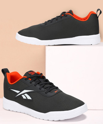 REEBOK Fusion Lux 2.0 M Walking Shoes For Men(Multicolor , 9)