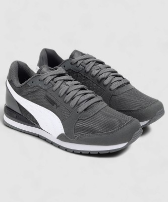 PUMA ST Runner v3 Sneakers For Men(Grey)