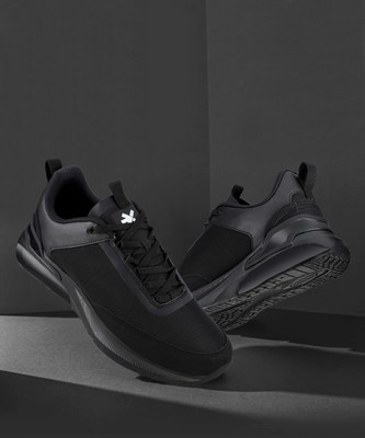 HRX by Hrithik Roshan FIGHTER Running Shoes For Men(Black , 6)