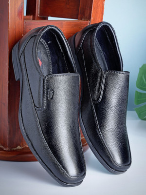 LEE COOPER Leather Slip-On Lightweight Comfort Trendy Premium Office/Party Slip On For Men(Black , 10)