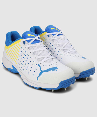 PUMA PUMA Spike 22.1 Cricket Shoes For Men(White , 11)