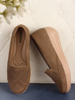KILLER Women Stylish Loafers For Casual Wear, Comfort Shoes for girls Loafers For Women(Brown , 3)