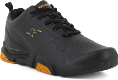 Sparx SM 661 Running Shoes For Men(Black, Gold , 10)