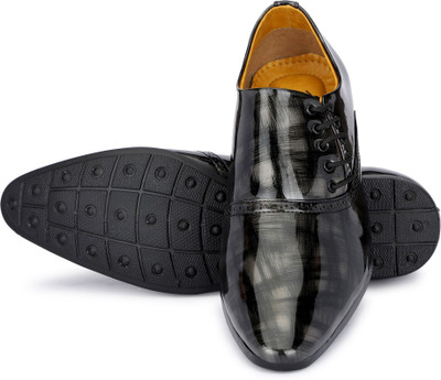 Wakins Stylish Premium Quality & Partywear Derby For Men(Black , 6)