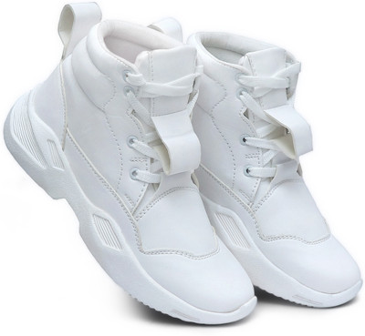 TAKERS Boat Shoes For Men(White , 10)