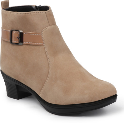 THE ALL WAY Classic Charm Chelsea Boots Boots For Women(Off White , 7)