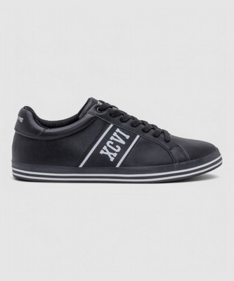 RED TAPE Casuals For Men(White , 8)