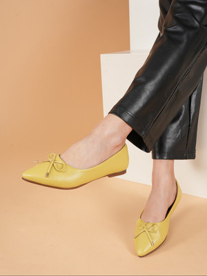 LAVIE Bellies For Women(Yellow , 8)