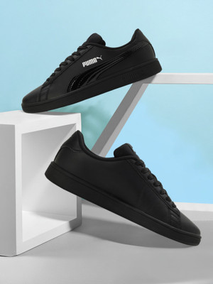 PUMA Whizzlite Sneakers For Women(Black , 3)