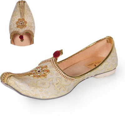 Thirsty Crow Wedding Wear Golden Heritage Majestic Royale Sherwani Jutti – Legacy Edition Jutis For Men(Gold , 8)