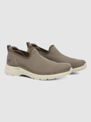 Skechers GO WALK 6 - FIRST CL Walking Shoes For Men(Brown , 8)
