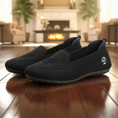 DOCTOR EXTRA SOFT Fashionable Memory Foam Casuals, Stylish, Walking, and Sports Slip On Sneakers For Women(Black , 9)