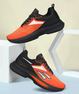 REEBOK AeroSpeed Running Shoes For Men(Red , 9)