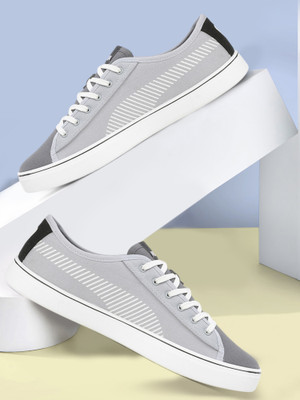 PUMA SkateCat Glide Sneakers For Men(Grey , 6)