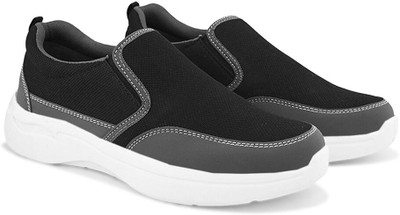 Roadster Men solid running slip on sports shoes without laces Sneakers For Men(Black , 9)