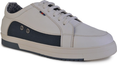 Jaripeo by Buckaroo CORZEN Casuals For Men(White , 9)