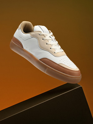 HRX by Hrithik Roshan BOMBA Sneakers For Men(Off White , 10)