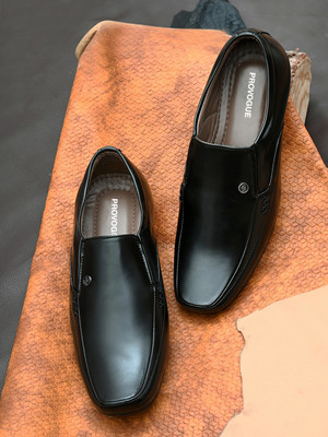 PROVOGUE Slip On For Men(Black , 6)