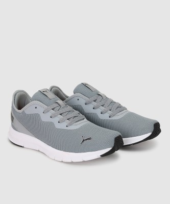 PUMA Hustle V2 IDP Sneakers For Men(Grey , 7)