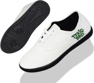 KANEGGYE Stylish Casual Shoes for Men and kids Casuals For Men(White, Green , 9)