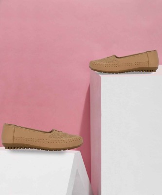 FOOTLOOSE Slip-on Loafers For Women(Beige)