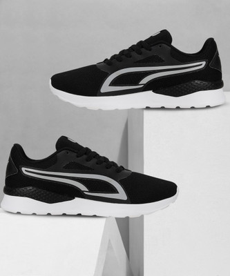 PUMA Puma Armour V2 Sneakers For Men(Black , 8)
