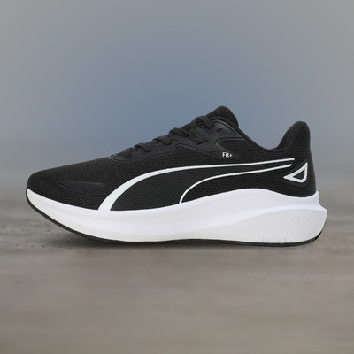 PUMA Skyrocket Lite Res Running Shoes For Men(Black , 7)