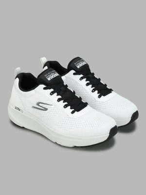 Skechers GO RUN ELEVATE Running Shoes For Men(White , 9)