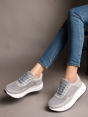 Feet Runner Women Stylish & Comfortable Lightweight Casual Sneakers with Mesh Casuals For Women(Grey , 7)