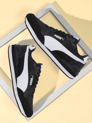 PUMA ST Runner v4 NL Sneakers For Men(Black , 11)