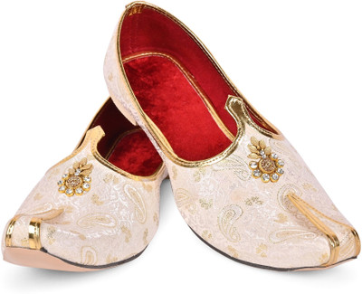 house of common (Hoc)-J5 Slip On For Men(White , 9)