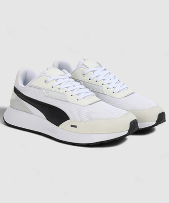 PUMA Runtamed Plus Sneakers For Men(White , 11)